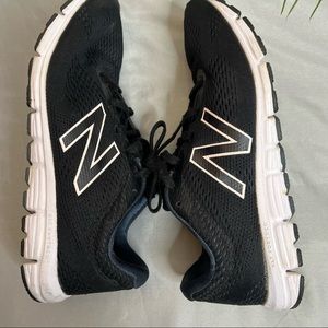 New balance shoes